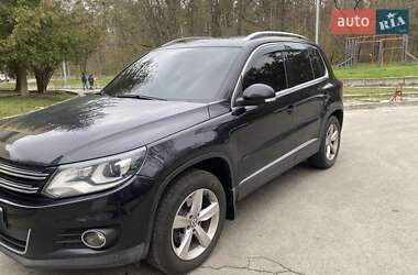 Внедорожник / Кроссовер Volkswagen Tiguan 2012 в Киеве
