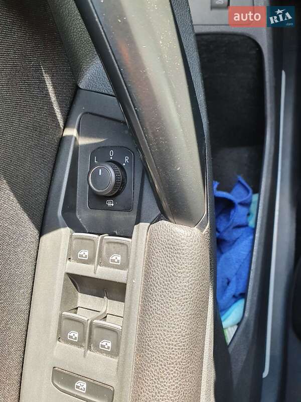 Внедорожник / Кроссовер Volkswagen Tiguan 2017 в Трускавце