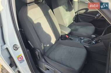 Внедорожник / Кроссовер Volkswagen Tiguan 2018 в 