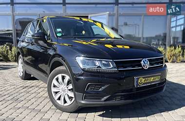 Внедорожник / Кроссовер Volkswagen Tiguan 2018 в 