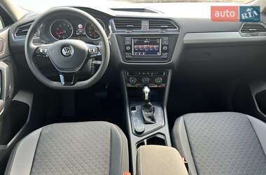 Внедорожник / Кроссовер Volkswagen Tiguan 2019 в 