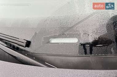 Внедорожник / Кроссовер Volkswagen Tiguan 2013 в 