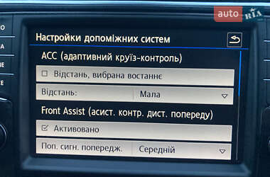 Внедорожник / Кроссовер Volkswagen Tiguan 2017 в 