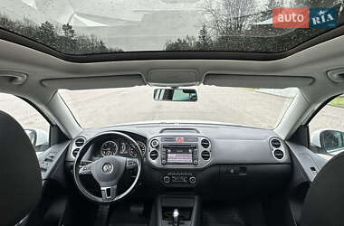 Внедорожник / Кроссовер Volkswagen Tiguan 2011 в 