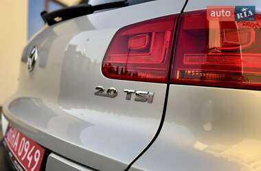 Позашляховик / Кросовер Volkswagen Tiguan 2012 в 