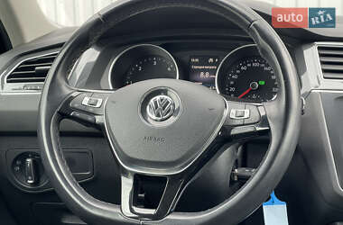 Внедорожник / Кроссовер Volkswagen Tiguan 2018 в 