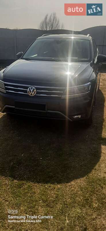 Внедорожник / Кроссовер Volkswagen Tiguan 2018 в Чернигове
