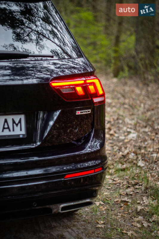 Позашляховик / Кросовер Volkswagen Tiguan 2020 в Дніпрі фото 8 Позашляховик / Кросовер Volkswagen Tiguan 2020 в Дніпрі