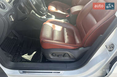 Внедорожник / Кроссовер Volkswagen Tiguan 2014 в 