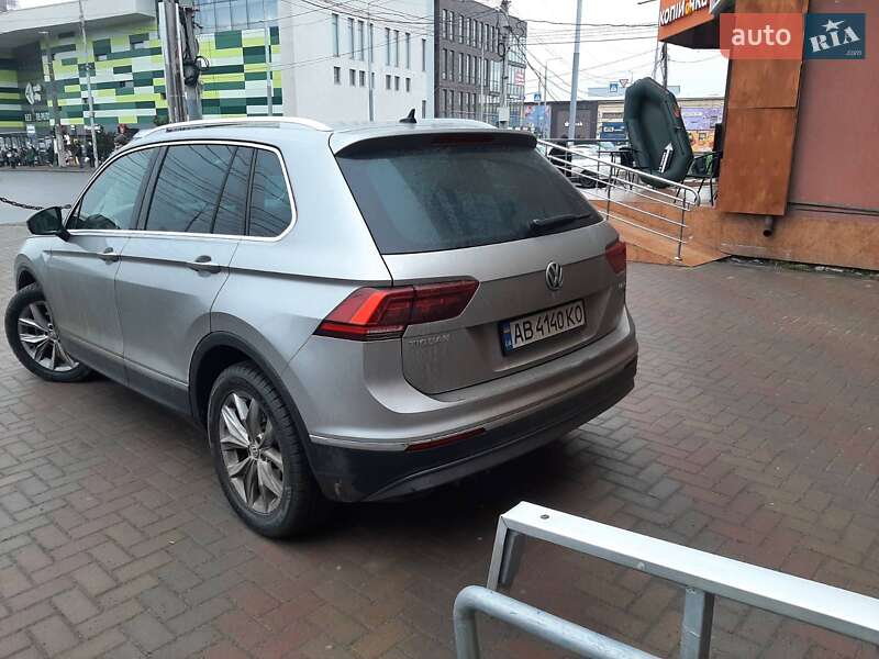 Внедорожник / Кроссовер Volkswagen Tiguan 2017 в Виннице фото 11 Внедорожник / Кроссовер Volkswagen Tiguan 2017 в Виннице