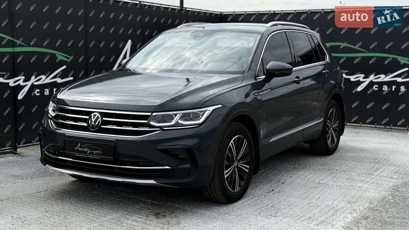 Внедорожник / Кроссовер Volkswagen Tiguan 2024 в 