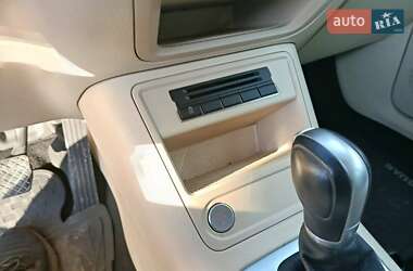 Позашляховик / Кросовер Volkswagen Tiguan 2015 в 