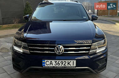 Внедорожник / Кроссовер Volkswagen Tiguan 2020 в 