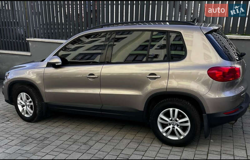 Volkswagen Tiguan 2011