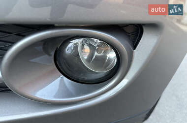 Внедорожник / Кроссовер Volkswagen Tiguan 2010 в 