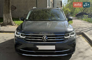 Внедорожник / Кроссовер Volkswagen Tiguan 2024 в Киеве