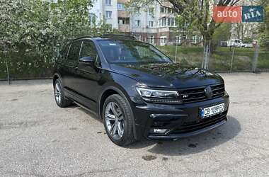 Внедорожник / Кроссовер Volkswagen Tiguan 2019 в Чернигове