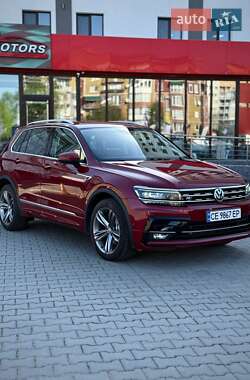 Внедорожник / Кроссовер Volkswagen Tiguan 2018 в 
