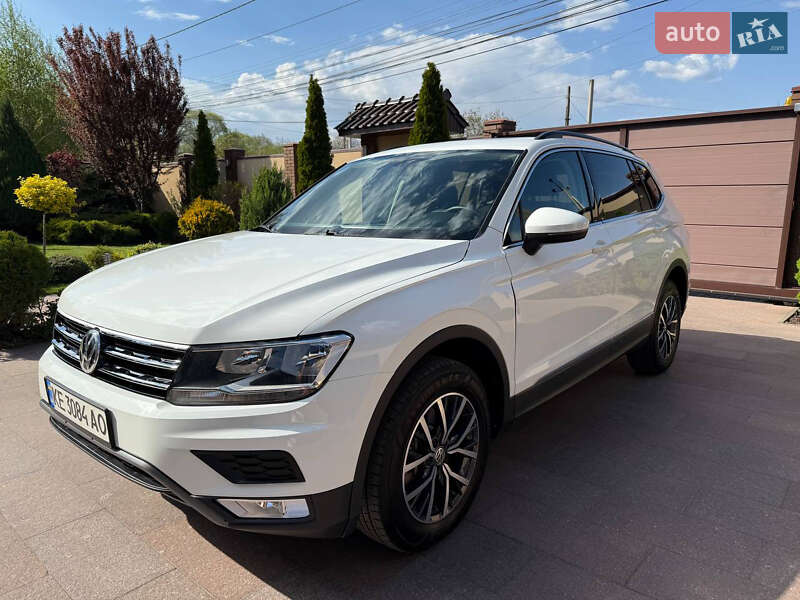 Внедорожник / Кроссовер Volkswagen Tiguan 2019 в Днепре