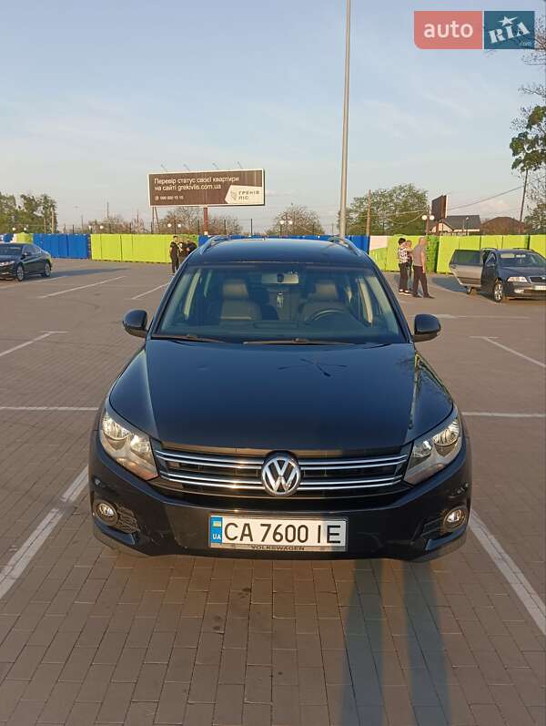 Позашляховик / Кросовер Volkswagen Tiguan 2013 в Умані