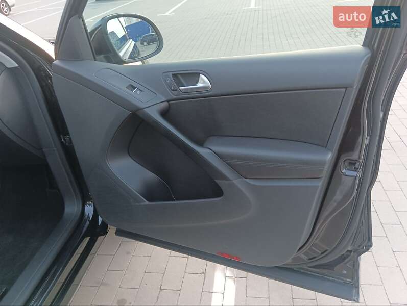 Позашляховик / Кросовер Volkswagen Tiguan 2013 в Умані