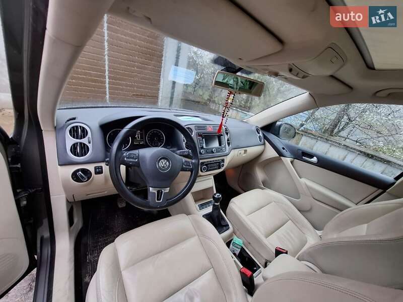 Позашляховик / Кросовер Volkswagen Tiguan 2010 в Снятині фото 18 Позашляховик / Кросовер Volkswagen Tiguan 2010 в Снятині