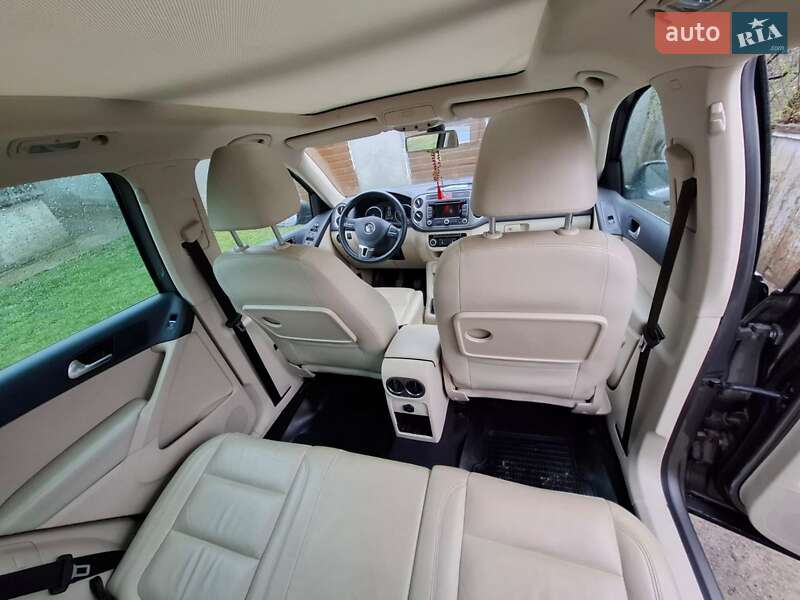 Позашляховик / Кросовер Volkswagen Tiguan 2010 в Снятині фото 26 Позашляховик / Кросовер Volkswagen Tiguan 2010 в Снятині