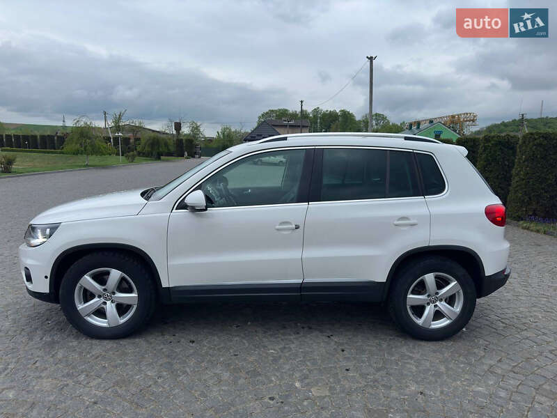 Внедорожник / Кроссовер Volkswagen Tiguan 2011 в Жовкве