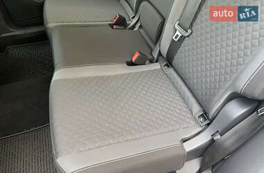 Позашляховик / Кросовер Volkswagen Tiguan 2021 в 