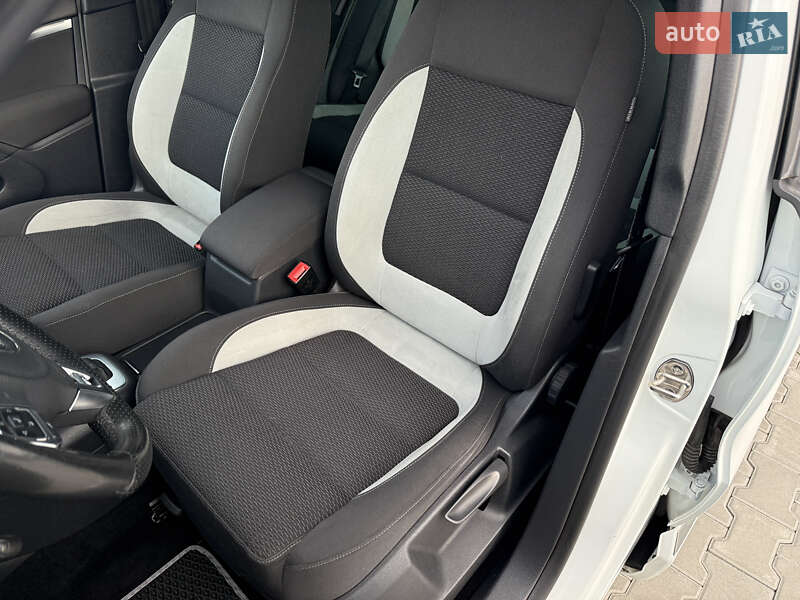 Внедорожник / Кроссовер Volkswagen Tiguan 2014 в Калуше