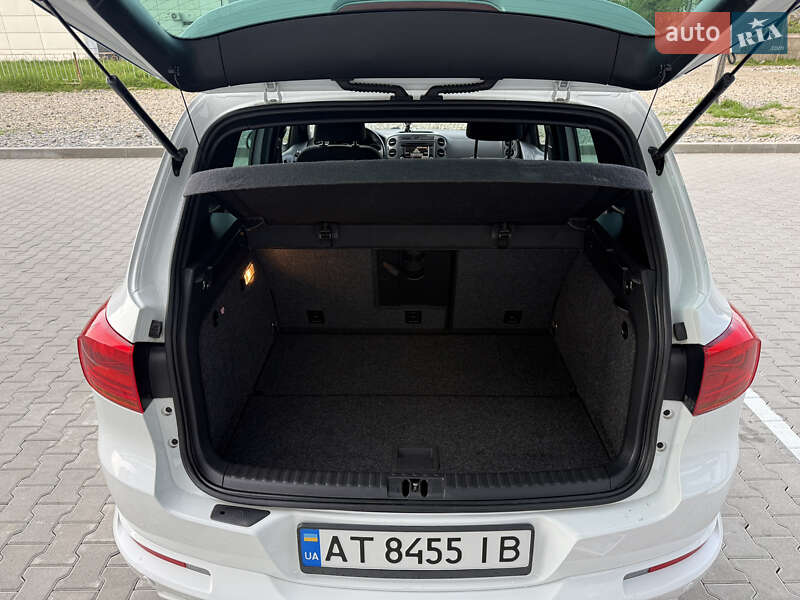Внедорожник / Кроссовер Volkswagen Tiguan 2014 в Калуше