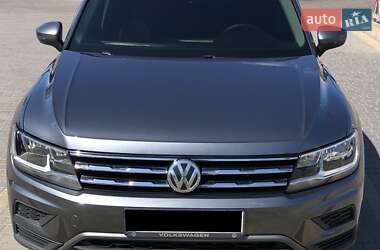 Позашляховик / Кросовер Volkswagen Tiguan 2020 в Києві