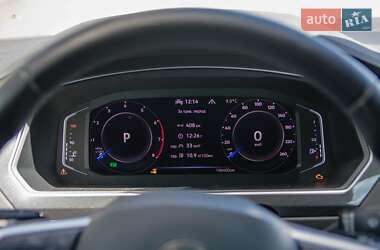 Внедорожник / Кроссовер Volkswagen Tiguan 2021 в 