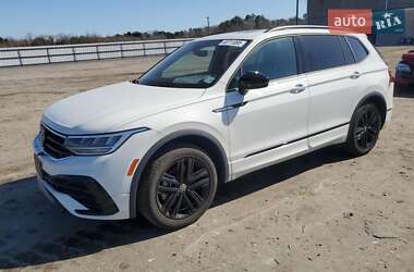 Внедорожник / Кроссовер Volkswagen Tiguan 2022 в Киеве