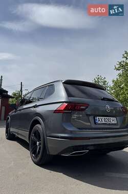 Внедорожник / Кроссовер Volkswagen Tiguan 2019 в 