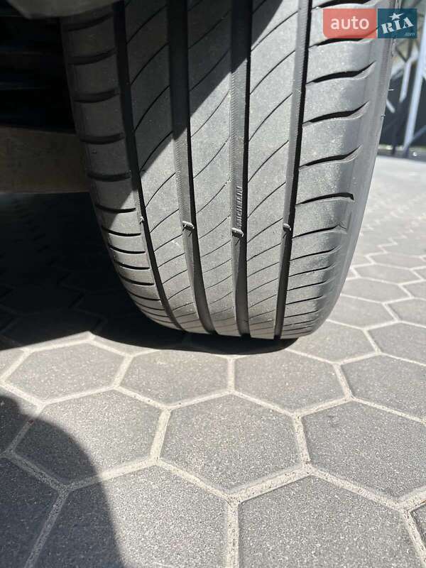 Внедорожник / Кроссовер Volkswagen Tiguan 2008 в Киеве