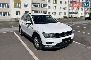 Позашляховик / Кросовер Volkswagen Tiguan 2016 в Вінниці