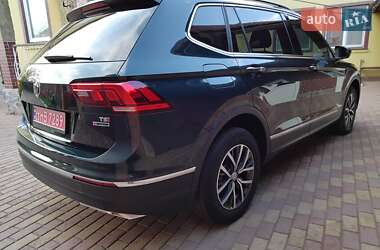 Позашляховик / Кросовер Volkswagen Tiguan 2018 в 