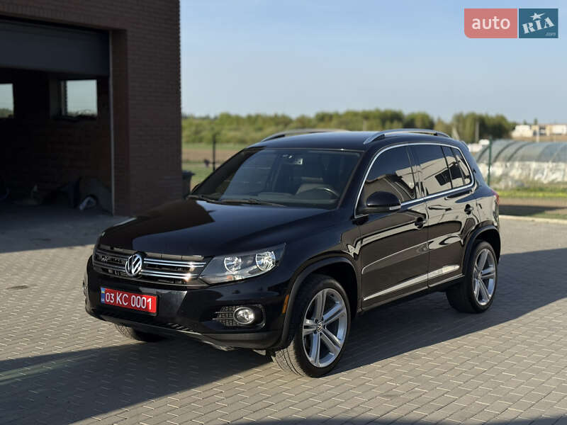 Позашляховик / Кросовер Volkswagen Tiguan 2016 в 