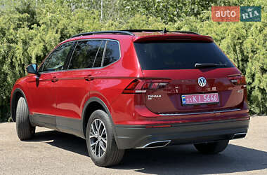 Внедорожник / Кроссовер Volkswagen Tiguan 2019 в 