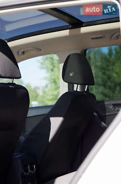 Внедорожник / Кроссовер Volkswagen Tiguan 2012 в 