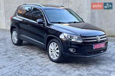Внедорожник / Кроссовер Volkswagen Tiguan 2015 в Львове