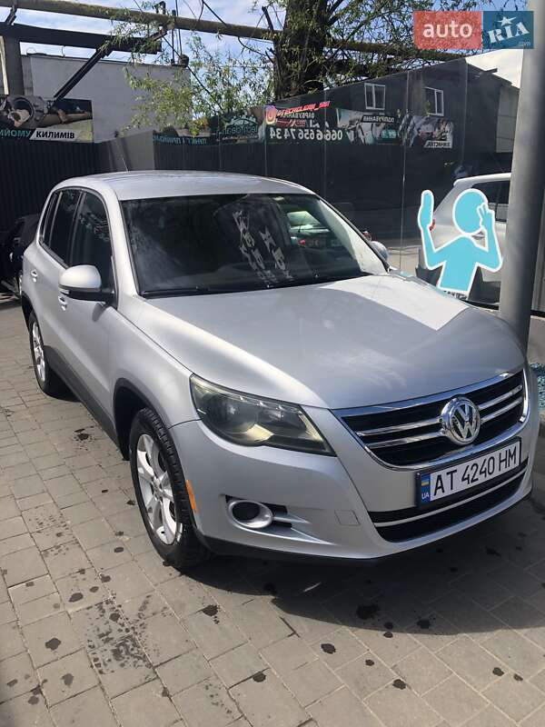 Внедорожник / Кроссовер Volkswagen Tiguan 2009 в Ивано-Франковске