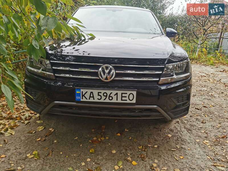 Позашляховик / Кросовер Volkswagen Tiguan 2021 в Києві