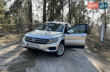 Внедорожник / Кроссовер Volkswagen Tiguan 2017 в 