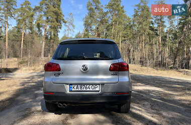 Внедорожник / Кроссовер Volkswagen Tiguan 2017 в 