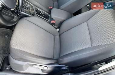 Внедорожник / Кроссовер Volkswagen Tiguan 2019 в 