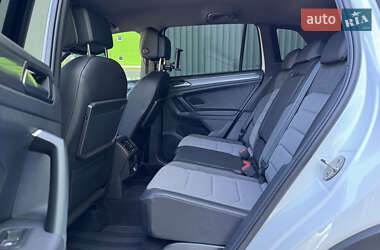 Внедорожник / Кроссовер Volkswagen Tiguan 2020 в 