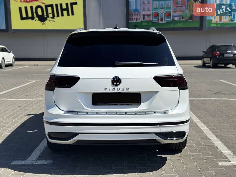 Внедорожник / Кроссовер Volkswagen Tiguan 2022 в Ивано-Франковске