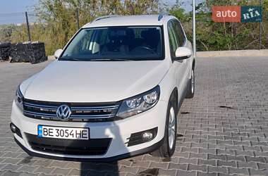 Внедорожник / Кроссовер Volkswagen Tiguan 2011 в Николаеве